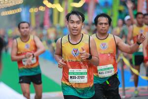 BIB: 22032, 27177
                            <button type="button" onclick="openModal(10438340)" class="btn btn-primary btn-sm float-right btn-popup" data-toggle="modal" data-target=".modal-high-quality">
                        <i class="fas fa-shopping-cart"></i> Add to Cart
                    </button>
                                            <button type="button" onclick="isThisMe(10438340, true)" class="btn btn-success btn-sm float-right btn-popup btn-isme hidden" data-toggle="tooltip" data-placement="bottom" title="นี่คือรูปของคุณใช่ไหม คลิกที่นี่เพื่อเอาเข้าอัลบั้ม">
                        <i class="fas fa-plus"></i> Add to album
                    </button>
                    <button type="button" onclick="isThisMe(10438340, false)" class="btn btn-warning btn-sm float-right btn-popup btn-isnotme hidden">
                        <i class="fas fa-ban"></i> Remove from album
                    </button>