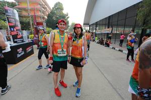 BIB: 215
                            <button type="button" onclick="openModal(10438647)" class="btn btn-primary btn-sm float-right btn-popup" data-toggle="modal" data-target=".modal-high-quality">
                        <i class="fas fa-shopping-cart"></i> Add to Cart
                    </button>
                                            <button type="button" onclick="isThisMe(10438647, true)" class="btn btn-success btn-sm float-right btn-popup btn-isme hidden" data-toggle="tooltip" data-placement="bottom" title="นี่คือรูปของคุณใช่ไหม คลิกที่นี่เพื่อเอาเข้าอัลบั้ม">
                        <i class="fas fa-plus"></i> Add to album
                    </button>
                    <button type="button" onclick="isThisMe(10438647, false)" class="btn btn-warning btn-sm float-right btn-popup btn-isnotme hidden">
                        <i class="fas fa-ban"></i> Remove from album
                    </button>