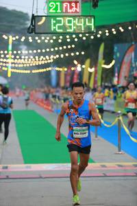 BIB: 12944, 25547
                            <button type="button" onclick="openModal(10438237)" class="btn btn-primary btn-sm float-right btn-popup" data-toggle="modal" data-target=".modal-high-quality">
                        <i class="fas fa-shopping-cart"></i> Add to Cart
                    </button>
                                            <button type="button" onclick="isThisMe(10438237, true)" class="btn btn-success btn-sm float-right btn-popup btn-isme hidden" data-toggle="tooltip" data-placement="bottom" title="นี่คือรูปของคุณใช่ไหม คลิกที่นี่เพื่อเอาเข้าอัลบั้ม">
                        <i class="fas fa-plus"></i> Add to album
                    </button>
                    <button type="button" onclick="isThisMe(10438237, false)" class="btn btn-warning btn-sm float-right btn-popup btn-isnotme hidden">
                        <i class="fas fa-ban"></i> Remove from album
                    </button>