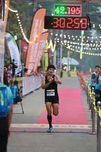 BIB: 42195, 30258, 41444
                            <button type="button" onclick="openModal(10438244)" class="btn btn-primary btn-sm float-right btn-popup" data-toggle="modal" data-target=".modal-high-quality">
                        <i class="fas fa-shopping-cart"></i> Add to Cart
                    </button>
                                            <button type="button" onclick="isThisMe(10438244, true)" class="btn btn-success btn-sm float-right btn-popup btn-isme hidden" data-toggle="tooltip" data-placement="bottom" title="นี่คือรูปของคุณใช่ไหม คลิกที่นี่เพื่อเอาเข้าอัลบั้ม">
                        <i class="fas fa-plus"></i> Add to album
                    </button>
                    <button type="button" onclick="isThisMe(10438244, false)" class="btn btn-warning btn-sm float-right btn-popup btn-isnotme hidden">
                        <i class="fas fa-ban"></i> Remove from album
                    </button>