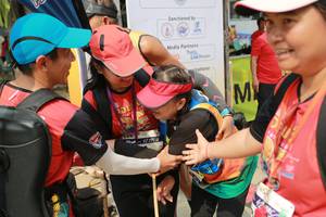 BIB: 42152
                            <button type="button" onclick="openModal(10438424)" class="btn btn-primary btn-sm float-right btn-popup" data-toggle="modal" data-target=".modal-high-quality">
                        <i class="fas fa-shopping-cart"></i> Add to Cart
                    </button>
                                            <button type="button" onclick="isThisMe(10438424, true)" class="btn btn-success btn-sm float-right btn-popup btn-isme hidden" data-toggle="tooltip" data-placement="bottom" title="นี่คือรูปของคุณใช่ไหม คลิกที่นี่เพื่อเอาเข้าอัลบั้ม">
                        <i class="fas fa-plus"></i> Add to album
                    </button>
                    <button type="button" onclick="isThisMe(10438424, false)" class="btn btn-warning btn-sm float-right btn-popup btn-isnotme hidden">
                        <i class="fas fa-ban"></i> Remove from album
                    </button>