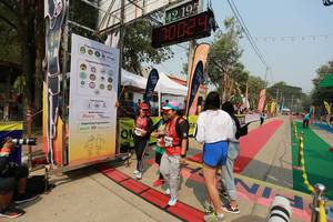 BIB: 42195, 0024
                            <button type="button" onclick="openModal(10438421)" class="btn btn-primary btn-sm float-right btn-popup" data-toggle="modal" data-target=".modal-high-quality">
                        <i class="fas fa-shopping-cart"></i> Add to Cart
                    </button>
                                            <button type="button" onclick="isThisMe(10438421, true)" class="btn btn-success btn-sm float-right btn-popup btn-isme hidden" data-toggle="tooltip" data-placement="bottom" title="นี่คือรูปของคุณใช่ไหม คลิกที่นี่เพื่อเอาเข้าอัลบั้ม">
                        <i class="fas fa-plus"></i> Add to album
                    </button>
                    <button type="button" onclick="isThisMe(10438421, false)" class="btn btn-warning btn-sm float-right btn-popup btn-isnotme hidden">
                        <i class="fas fa-ban"></i> Remove from album
                    </button>