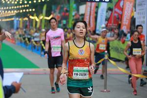 BIB: 25234
                            <button type="button" onclick="openModal(10438326)" class="btn btn-primary btn-sm float-right btn-popup" data-toggle="modal" data-target=".modal-high-quality">
                        <i class="fas fa-shopping-cart"></i> Add to Cart
                    </button>
                                            <button type="button" onclick="isThisMe(10438326, true)" class="btn btn-success btn-sm float-right btn-popup btn-isme hidden" data-toggle="tooltip" data-placement="bottom" title="นี่คือรูปของคุณใช่ไหม คลิกที่นี่เพื่อเอาเข้าอัลบั้ม">
                        <i class="fas fa-plus"></i> Add to album
                    </button>
                    <button type="button" onclick="isThisMe(10438326, false)" class="btn btn-warning btn-sm float-right btn-popup btn-isnotme hidden">
                        <i class="fas fa-ban"></i> Remove from album
                    </button>