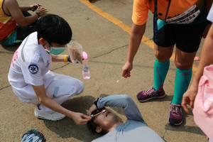 BIB: 40334
                            <button type="button" onclick="openModal(10438432)" class="btn btn-primary btn-sm float-right btn-popup" data-toggle="modal" data-target=".modal-high-quality">
                        <i class="fas fa-shopping-cart"></i> Add to Cart
                    </button>
                                            <button type="button" onclick="isThisMe(10438432, true)" class="btn btn-success btn-sm float-right btn-popup btn-isme hidden" data-toggle="tooltip" data-placement="bottom" title="นี่คือรูปของคุณใช่ไหม คลิกที่นี่เพื่อเอาเข้าอัลบั้ม">
                        <i class="fas fa-plus"></i> Add to album
                    </button>
                    <button type="button" onclick="isThisMe(10438432, false)" class="btn btn-warning btn-sm float-right btn-popup btn-isnotme hidden">
                        <i class="fas fa-ban"></i> Remove from album
                    </button>