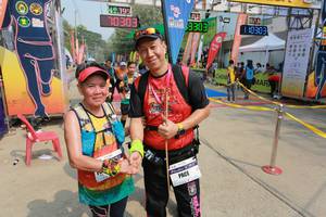 BIB: 42195, 3303
                            <button type="button" onclick="openModal(10438451)" class="btn btn-primary btn-sm float-right btn-popup" data-toggle="modal" data-target=".modal-high-quality">
                        <i class="fas fa-shopping-cart"></i> Add to Cart
                    </button>
                                            <button type="button" onclick="isThisMe(10438451, true)" class="btn btn-success btn-sm float-right btn-popup btn-isme hidden" data-toggle="tooltip" data-placement="bottom" title="นี่คือรูปของคุณใช่ไหม คลิกที่นี่เพื่อเอาเข้าอัลบั้ม">
                        <i class="fas fa-plus"></i> Add to album
                    </button>
                    <button type="button" onclick="isThisMe(10438451, false)" class="btn btn-warning btn-sm float-right btn-popup btn-isnotme hidden">
                        <i class="fas fa-ban"></i> Remove from album
                    </button>