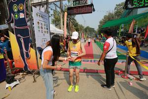 BIB: 42195, 0505, 000, 406
                            <button type="button" onclick="openModal(10438467)" class="btn btn-primary btn-sm float-right btn-popup" data-toggle="modal" data-target=".modal-high-quality">
                        <i class="fas fa-shopping-cart"></i> Add to Cart
                    </button>
                                            <button type="button" onclick="isThisMe(10438467, true)" class="btn btn-success btn-sm float-right btn-popup btn-isme hidden" data-toggle="tooltip" data-placement="bottom" title="นี่คือรูปของคุณใช่ไหม คลิกที่นี่เพื่อเอาเข้าอัลบั้ม">
                        <i class="fas fa-plus"></i> Add to album
                    </button>
                    <button type="button" onclick="isThisMe(10438467, false)" class="btn btn-warning btn-sm float-right btn-popup btn-isnotme hidden">
                        <i class="fas fa-ban"></i> Remove from album
                    </button>