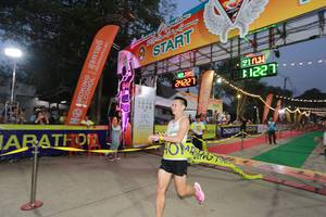 BIB: 4219, 24227, 81227
                            <button type="button" onclick="openModal(10438091)" class="btn btn-primary btn-sm float-right btn-popup" data-toggle="modal" data-target=".modal-high-quality">
                        <i class="fas fa-shopping-cart"></i> Add to Cart
                    </button>
                                            <button type="button" onclick="isThisMe(10438091, true)" class="btn btn-success btn-sm float-right btn-popup btn-isme hidden" data-toggle="tooltip" data-placement="bottom" title="นี่คือรูปของคุณใช่ไหม คลิกที่นี่เพื่อเอาเข้าอัลบั้ม">
                        <i class="fas fa-plus"></i> Add to album
                    </button>
                    <button type="button" onclick="isThisMe(10438091, false)" class="btn btn-warning btn-sm float-right btn-popup btn-isnotme hidden">
                        <i class="fas fa-ban"></i> Remove from album
                    </button>
