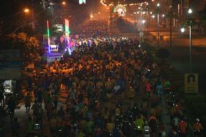 BIB: 
                            <button type="button" onclick="openModal(10436695)" class="btn btn-primary btn-sm float-right btn-popup" data-toggle="modal" data-target=".modal-high-quality">
                        <i class="fas fa-shopping-cart"></i> Add to Cart
                    </button>
                                            <button type="button" onclick="isThisMe(10436695, true)" class="btn btn-success btn-sm float-right btn-popup btn-isme hidden" data-toggle="tooltip" data-placement="bottom" title="นี่คือรูปของคุณใช่ไหม คลิกที่นี่เพื่อเอาเข้าอัลบั้ม">
                        <i class="fas fa-plus"></i> Add to album
                    </button>
                    <button type="button" onclick="isThisMe(10436695, false)" class="btn btn-warning btn-sm float-right btn-popup btn-isnotme hidden">
                        <i class="fas fa-ban"></i> Remove from album
                    </button>