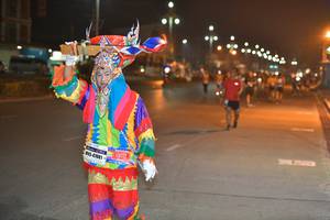 BIB: 47081
                            <button type="button" onclick="openModal(10436738)" class="btn btn-primary btn-sm float-right btn-popup" data-toggle="modal" data-target=".modal-high-quality">
                        <i class="fas fa-shopping-cart"></i> Add to Cart
                    </button>
                                            <button type="button" onclick="isThisMe(10436738, true)" class="btn btn-success btn-sm float-right btn-popup btn-isme hidden" data-toggle="tooltip" data-placement="bottom" title="นี่คือรูปของคุณใช่ไหม คลิกที่นี่เพื่อเอาเข้าอัลบั้ม">
                        <i class="fas fa-plus"></i> Add to album
                    </button>
                    <button type="button" onclick="isThisMe(10436738, false)" class="btn btn-warning btn-sm float-right btn-popup btn-isnotme hidden">
                        <i class="fas fa-ban"></i> Remove from album
                    </button>