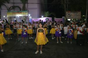 BIB: 
                            <button type="button" onclick="openModal(10436628)" class="btn btn-primary btn-sm float-right btn-popup" data-toggle="modal" data-target=".modal-high-quality">
                        <i class="fas fa-shopping-cart"></i> Add to Cart
                    </button>
                                            <button type="button" onclick="isThisMe(10436628, true)" class="btn btn-success btn-sm float-right btn-popup btn-isme hidden" data-toggle="tooltip" data-placement="bottom" title="นี่คือรูปของคุณใช่ไหม คลิกที่นี่เพื่อเอาเข้าอัลบั้ม">
                        <i class="fas fa-plus"></i> Add to album
                    </button>
                    <button type="button" onclick="isThisMe(10436628, false)" class="btn btn-warning btn-sm float-right btn-popup btn-isnotme hidden">
                        <i class="fas fa-ban"></i> Remove from album
                    </button>