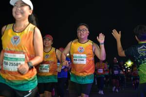 BIB: 22446, 2558, 28102
                            <button type="button" onclick="openModal(10436291)" class="btn btn-primary btn-sm float-right btn-popup" data-toggle="modal" data-target=".modal-high-quality">
                        <i class="fas fa-shopping-cart"></i> Add to Cart
                    </button>
                                            <button type="button" onclick="isThisMe(10436291, true)" class="btn btn-success btn-sm float-right btn-popup btn-isme hidden" data-toggle="tooltip" data-placement="bottom" title="นี่คือรูปของคุณใช่ไหม คลิกที่นี่เพื่อเอาเข้าอัลบั้ม">
                        <i class="fas fa-plus"></i> Add to album
                    </button>
                    <button type="button" onclick="isThisMe(10436291, false)" class="btn btn-warning btn-sm float-right btn-popup btn-isnotme hidden">
                        <i class="fas fa-ban"></i> Remove from album
                    </button>