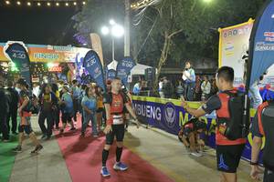 BIB: 430, 500, 000
                            <button type="button" onclick="openModal(10436576)" class="btn btn-primary btn-sm float-right btn-popup" data-toggle="modal" data-target=".modal-high-quality">
                        <i class="fas fa-shopping-cart"></i> Add to Cart
                    </button>
                                            <button type="button" onclick="isThisMe(10436576, true)" class="btn btn-success btn-sm float-right btn-popup btn-isme hidden" data-toggle="tooltip" data-placement="bottom" title="นี่คือรูปของคุณใช่ไหม คลิกที่นี่เพื่อเอาเข้าอัลบั้ม">
                        <i class="fas fa-plus"></i> Add to album
                    </button>
                    <button type="button" onclick="isThisMe(10436576, false)" class="btn btn-warning btn-sm float-right btn-popup btn-isnotme hidden">
                        <i class="fas fa-ban"></i> Remove from album
                    </button>