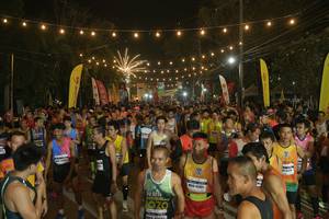 BIB: 4100, 50501
                            <button type="button" onclick="openModal(10436547)" class="btn btn-primary btn-sm float-right btn-popup" data-toggle="modal" data-target=".modal-high-quality">
                        <i class="fas fa-shopping-cart"></i> Add to Cart
                    </button>
                                            <button type="button" onclick="isThisMe(10436547, true)" class="btn btn-success btn-sm float-right btn-popup btn-isme hidden" data-toggle="tooltip" data-placement="bottom" title="นี่คือรูปของคุณใช่ไหม คลิกที่นี่เพื่อเอาเข้าอัลบั้ม">
                        <i class="fas fa-plus"></i> Add to album
                    </button>
                    <button type="button" onclick="isThisMe(10436547, false)" class="btn btn-warning btn-sm float-right btn-popup btn-isnotme hidden">
                        <i class="fas fa-ban"></i> Remove from album
                    </button>