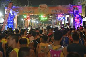 BIB: 195, 100, 33536
                            <button type="button" onclick="openModal(10436974)" class="btn btn-primary btn-sm float-right btn-popup" data-toggle="modal" data-target=".modal-high-quality">
                        <i class="fas fa-shopping-cart"></i> Add to Cart
                    </button>
                                            <button type="button" onclick="isThisMe(10436974, true)" class="btn btn-success btn-sm float-right btn-popup btn-isme hidden" data-toggle="tooltip" data-placement="bottom" title="นี่คือรูปของคุณใช่ไหม คลิกที่นี่เพื่อเอาเข้าอัลบั้ม">
                        <i class="fas fa-plus"></i> Add to album
                    </button>
                    <button type="button" onclick="isThisMe(10436974, false)" class="btn btn-warning btn-sm float-right btn-popup btn-isnotme hidden">
                        <i class="fas fa-ban"></i> Remove from album
                    </button>