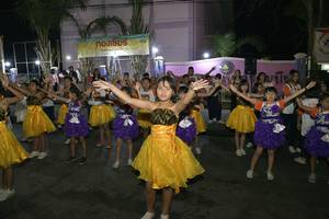 BIB: 
                            <button type="button" onclick="openModal(10436624)" class="btn btn-primary btn-sm float-right btn-popup" data-toggle="modal" data-target=".modal-high-quality">
                        <i class="fas fa-shopping-cart"></i> Add to Cart
                    </button>
                                            <button type="button" onclick="isThisMe(10436624, true)" class="btn btn-success btn-sm float-right btn-popup btn-isme hidden" data-toggle="tooltip" data-placement="bottom" title="นี่คือรูปของคุณใช่ไหม คลิกที่นี่เพื่อเอาเข้าอัลบั้ม">
                        <i class="fas fa-plus"></i> Add to album
                    </button>
                    <button type="button" onclick="isThisMe(10436624, false)" class="btn btn-warning btn-sm float-right btn-popup btn-isnotme hidden">
                        <i class="fas fa-ban"></i> Remove from album
                    </button>