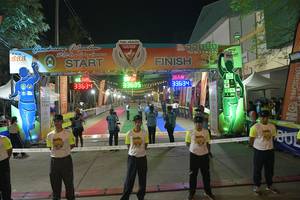 BIB: 101, 42195, 33634
                            <button type="button" onclick="openModal(10436554)" class="btn btn-primary btn-sm float-right btn-popup" data-toggle="modal" data-target=".modal-high-quality">
                        <i class="fas fa-shopping-cart"></i> Add to Cart
                    </button>
                                            <button type="button" onclick="isThisMe(10436554, true)" class="btn btn-success btn-sm float-right btn-popup btn-isme hidden" data-toggle="tooltip" data-placement="bottom" title="นี่คือรูปของคุณใช่ไหม คลิกที่นี่เพื่อเอาเข้าอัลบั้ม">
                        <i class="fas fa-plus"></i> Add to album
                    </button>
                    <button type="button" onclick="isThisMe(10436554, false)" class="btn btn-warning btn-sm float-right btn-popup btn-isnotme hidden">
                        <i class="fas fa-ban"></i> Remove from album
                    </button>