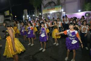 BIB: 
                            <button type="button" onclick="openModal(10436619)" class="btn btn-primary btn-sm float-right btn-popup" data-toggle="modal" data-target=".modal-high-quality">
                        <i class="fas fa-shopping-cart"></i> Add to Cart
                    </button>
                                            <button type="button" onclick="isThisMe(10436619, true)" class="btn btn-success btn-sm float-right btn-popup btn-isme hidden" data-toggle="tooltip" data-placement="bottom" title="นี่คือรูปของคุณใช่ไหม คลิกที่นี่เพื่อเอาเข้าอัลบั้ม">
                        <i class="fas fa-plus"></i> Add to album
                    </button>
                    <button type="button" onclick="isThisMe(10436619, false)" class="btn btn-warning btn-sm float-right btn-popup btn-isnotme hidden">
                        <i class="fas fa-ban"></i> Remove from album
                    </button>