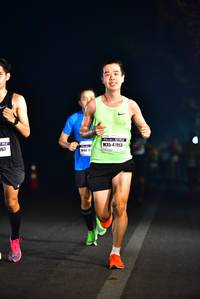 BIB: 47913, 267
                            <button type="button" onclick="openModal(7414412)" class="btn btn-primary btn-sm float-right btn-popup" data-toggle="modal" data-target=".modal-high-quality">
                        <i class="fas fa-shopping-cart"></i> Add to Cart
                    </button>
                                            <button type="button" onclick="isThisMe(7414412, true)" class="btn btn-success btn-sm float-right btn-popup btn-isme hidden" data-toggle="tooltip" data-placement="bottom" title="นี่คือรูปของคุณใช่ไหม คลิกที่นี่เพื่อเอาเข้าอัลบั้ม">
                        <i class="fas fa-plus"></i> Add to album
                    </button>
                    <button type="button" onclick="isThisMe(7414412, false)" class="btn btn-warning btn-sm float-right btn-popup btn-isnotme hidden">
                        <i class="fas fa-ban"></i> Remove from album
                    </button>