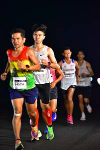 BIB: 6915, 45354
                            <button type="button" onclick="openModal(7301065)" class="btn btn-primary btn-sm float-right btn-popup" data-toggle="modal" data-target=".modal-high-quality">
                        <i class="fas fa-shopping-cart"></i> Add to Cart
                    </button>
                                            <button type="button" onclick="isThisMe(7301065, true)" class="btn btn-success btn-sm float-right btn-popup btn-isme hidden" data-toggle="tooltip" data-placement="bottom" title="นี่คือรูปของคุณใช่ไหม คลิกที่นี่เพื่อเอาเข้าอัลบั้ม">
                        <i class="fas fa-plus"></i> Add to album
                    </button>
                    <button type="button" onclick="isThisMe(7301065, false)" class="btn btn-warning btn-sm float-right btn-popup btn-isnotme hidden">
                        <i class="fas fa-ban"></i> Remove from album
                    </button>