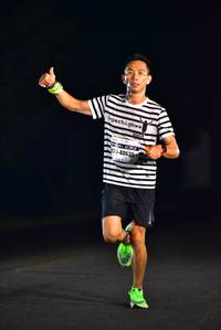 BIB: 40635
                            <button type="button" onclick="openModal(7342715)" class="btn btn-primary btn-sm float-right btn-popup" data-toggle="modal" data-target=".modal-high-quality">
                        <i class="fas fa-shopping-cart"></i> Add to Cart
                    </button>
                                            <button type="button" onclick="isThisMe(7342715, true)" class="btn btn-success btn-sm float-right btn-popup btn-isme hidden" data-toggle="tooltip" data-placement="bottom" title="นี่คือรูปของคุณใช่ไหม คลิกที่นี่เพื่อเอาเข้าอัลบั้ม">
                        <i class="fas fa-plus"></i> Add to album
                    </button>
                    <button type="button" onclick="isThisMe(7342715, false)" class="btn btn-warning btn-sm float-right btn-popup btn-isnotme hidden">
                        <i class="fas fa-ban"></i> Remove from album
                    </button>