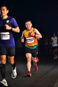 BIB: 4120, 46306
                            <button type="button" onclick="openModal(7463096)" class="btn btn-primary btn-sm float-right btn-popup" data-toggle="modal" data-target=".modal-high-quality">
                        <i class="fas fa-shopping-cart"></i> Add to Cart
                    </button>
                                            <button type="button" onclick="isThisMe(7463096, true)" class="btn btn-success btn-sm float-right btn-popup btn-isme hidden" data-toggle="tooltip" data-placement="bottom" title="นี่คือรูปของคุณใช่ไหม คลิกที่นี่เพื่อเอาเข้าอัลบั้ม">
                        <i class="fas fa-plus"></i> Add to album
                    </button>
                    <button type="button" onclick="isThisMe(7463096, false)" class="btn btn-warning btn-sm float-right btn-popup btn-isnotme hidden">
                        <i class="fas fa-ban"></i> Remove from album
                    </button>