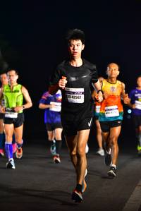 BIB: 42562
                            <button type="button" onclick="openModal(7452408)" class="btn btn-primary btn-sm float-right btn-popup" data-toggle="modal" data-target=".modal-high-quality">
                        <i class="fas fa-shopping-cart"></i> Add to Cart
                    </button>
                                            <button type="button" onclick="isThisMe(7452408, true)" class="btn btn-success btn-sm float-right btn-popup btn-isme hidden" data-toggle="tooltip" data-placement="bottom" title="นี่คือรูปของคุณใช่ไหม คลิกที่นี่เพื่อเอาเข้าอัลบั้ม">
                        <i class="fas fa-plus"></i> Add to album
                    </button>
                    <button type="button" onclick="isThisMe(7452408, false)" class="btn btn-warning btn-sm float-right btn-popup btn-isnotme hidden">
                        <i class="fas fa-ban"></i> Remove from album
                    </button>