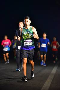 BIB: 1056, 127
                            <button type="button" onclick="openModal(7727684)" class="btn btn-primary btn-sm float-right btn-popup" data-toggle="modal" data-target=".modal-high-quality">
                        <i class="fas fa-shopping-cart"></i> Add to Cart
                    </button>
                                            <button type="button" onclick="isThisMe(7727684, true)" class="btn btn-success btn-sm float-right btn-popup btn-isme hidden" data-toggle="tooltip" data-placement="bottom" title="นี่คือรูปของคุณใช่ไหม คลิกที่นี่เพื่อเอาเข้าอัลบั้ม">
                        <i class="fas fa-plus"></i> Add to album
                    </button>
                    <button type="button" onclick="isThisMe(7727684, false)" class="btn btn-warning btn-sm float-right btn-popup btn-isnotme hidden">
                        <i class="fas fa-ban"></i> Remove from album
                    </button>