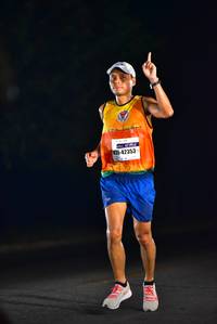 BIB: 42353
                            <button type="button" onclick="openModal(7348190)" class="btn btn-primary btn-sm float-right btn-popup" data-toggle="modal" data-target=".modal-high-quality">
                        <i class="fas fa-shopping-cart"></i> Add to Cart
                    </button>
                                            <button type="button" onclick="isThisMe(7348190, true)" class="btn btn-success btn-sm float-right btn-popup btn-isme hidden" data-toggle="tooltip" data-placement="bottom" title="นี่คือรูปของคุณใช่ไหม คลิกที่นี่เพื่อเอาเข้าอัลบั้ม">
                        <i class="fas fa-plus"></i> Add to album
                    </button>
                    <button type="button" onclick="isThisMe(7348190, false)" class="btn btn-warning btn-sm float-right btn-popup btn-isnotme hidden">
                        <i class="fas fa-ban"></i> Remove from album
                    </button>