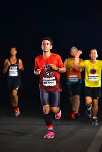 BIB: 4200, 41176
                            <button type="button" onclick="openModal(7400570)" class="btn btn-primary btn-sm float-right btn-popup" data-toggle="modal" data-target=".modal-high-quality">
                        <i class="fas fa-shopping-cart"></i> Add to Cart
                    </button>
                                            <button type="button" onclick="isThisMe(7400570, true)" class="btn btn-success btn-sm float-right btn-popup btn-isme hidden" data-toggle="tooltip" data-placement="bottom" title="นี่คือรูปของคุณใช่ไหม คลิกที่นี่เพื่อเอาเข้าอัลบั้ม">
                        <i class="fas fa-plus"></i> Add to album
                    </button>
                    <button type="button" onclick="isThisMe(7400570, false)" class="btn btn-warning btn-sm float-right btn-popup btn-isnotme hidden">
                        <i class="fas fa-ban"></i> Remove from album
                    </button>