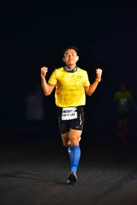 BIB: 483
                            <button type="button" onclick="openModal(7431121)" class="btn btn-primary btn-sm float-right btn-popup" data-toggle="modal" data-target=".modal-high-quality">
                        <i class="fas fa-shopping-cart"></i> Add to Cart
                    </button>
                                            <button type="button" onclick="isThisMe(7431121, true)" class="btn btn-success btn-sm float-right btn-popup btn-isme hidden" data-toggle="tooltip" data-placement="bottom" title="นี่คือรูปของคุณใช่ไหม คลิกที่นี่เพื่อเอาเข้าอัลบั้ม">
                        <i class="fas fa-plus"></i> Add to album
                    </button>
                    <button type="button" onclick="isThisMe(7431121, false)" class="btn btn-warning btn-sm float-right btn-popup btn-isnotme hidden">
                        <i class="fas fa-ban"></i> Remove from album
                    </button>