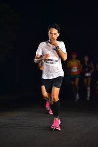 BIB: 47831
                            <button type="button" onclick="openModal(7463509)" class="btn btn-primary btn-sm float-right btn-popup" data-toggle="modal" data-target=".modal-high-quality">
                        <i class="fas fa-shopping-cart"></i> Add to Cart
                    </button>
                                            <button type="button" onclick="isThisMe(7463509, true)" class="btn btn-success btn-sm float-right btn-popup btn-isme hidden" data-toggle="tooltip" data-placement="bottom" title="นี่คือรูปของคุณใช่ไหม คลิกที่นี่เพื่อเอาเข้าอัลบั้ม">
                        <i class="fas fa-plus"></i> Add to album
                    </button>
                    <button type="button" onclick="isThisMe(7463509, false)" class="btn btn-warning btn-sm float-right btn-popup btn-isnotme hidden">
                        <i class="fas fa-ban"></i> Remove from album
                    </button>