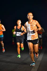 BIB: 45910
                            <button type="button" onclick="openModal(7380827)" class="btn btn-primary btn-sm float-right btn-popup" data-toggle="modal" data-target=".modal-high-quality">
                        <i class="fas fa-shopping-cart"></i> Add to Cart
                    </button>
                                            <button type="button" onclick="isThisMe(7380827, true)" class="btn btn-success btn-sm float-right btn-popup btn-isme hidden" data-toggle="tooltip" data-placement="bottom" title="นี่คือรูปของคุณใช่ไหม คลิกที่นี่เพื่อเอาเข้าอัลบั้ม">
                        <i class="fas fa-plus"></i> Add to album
                    </button>
                    <button type="button" onclick="isThisMe(7380827, false)" class="btn btn-warning btn-sm float-right btn-popup btn-isnotme hidden">
                        <i class="fas fa-ban"></i> Remove from album
                    </button>