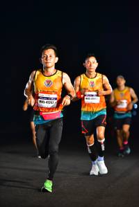 BIB: 410, 41267
                            <button type="button" onclick="openModal(7435152)" class="btn btn-primary btn-sm float-right btn-popup" data-toggle="modal" data-target=".modal-high-quality">
                        <i class="fas fa-shopping-cart"></i> Add to Cart
                    </button>
                                            <button type="button" onclick="isThisMe(7435152, true)" class="btn btn-success btn-sm float-right btn-popup btn-isme hidden" data-toggle="tooltip" data-placement="bottom" title="นี่คือรูปของคุณใช่ไหม คลิกที่นี่เพื่อเอาเข้าอัลบั้ม">
                        <i class="fas fa-plus"></i> Add to album
                    </button>
                    <button type="button" onclick="isThisMe(7435152, false)" class="btn btn-warning btn-sm float-right btn-popup btn-isnotme hidden">
                        <i class="fas fa-ban"></i> Remove from album
                    </button>