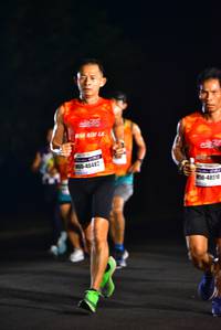 BIB: 40482, 48510
                            <button type="button" onclick="openModal(10365724)" class="btn btn-primary btn-sm float-right btn-popup" data-toggle="modal" data-target=".modal-high-quality">
                        <i class="fas fa-shopping-cart"></i> Add to Cart
                    </button>
                                            <button type="button" onclick="isThisMe(10365724, true)" class="btn btn-success btn-sm float-right btn-popup btn-isme hidden" data-toggle="tooltip" data-placement="bottom" title="นี่คือรูปของคุณใช่ไหม คลิกที่นี่เพื่อเอาเข้าอัลบั้ม">
                        <i class="fas fa-plus"></i> Add to album
                    </button>
                    <button type="button" onclick="isThisMe(10365724, false)" class="btn btn-warning btn-sm float-right btn-popup btn-isnotme hidden">
                        <i class="fas fa-ban"></i> Remove from album
                    </button>