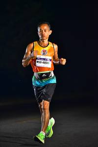 BIB: 40516
                            <button type="button" onclick="openModal(7353297)" class="btn btn-primary btn-sm float-right btn-popup" data-toggle="modal" data-target=".modal-high-quality">
                        <i class="fas fa-shopping-cart"></i> Add to Cart
                    </button>
                                            <button type="button" onclick="isThisMe(7353297, true)" class="btn btn-success btn-sm float-right btn-popup btn-isme hidden" data-toggle="tooltip" data-placement="bottom" title="นี่คือรูปของคุณใช่ไหม คลิกที่นี่เพื่อเอาเข้าอัลบั้ม">
                        <i class="fas fa-plus"></i> Add to album
                    </button>
                    <button type="button" onclick="isThisMe(7353297, false)" class="btn btn-warning btn-sm float-right btn-popup btn-isnotme hidden">
                        <i class="fas fa-ban"></i> Remove from album
                    </button>