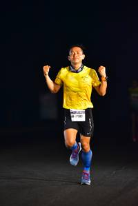 BIB: 17583
                            <button type="button" onclick="openModal(7431228)" class="btn btn-primary btn-sm float-right btn-popup" data-toggle="modal" data-target=".modal-high-quality">
                        <i class="fas fa-shopping-cart"></i> Add to Cart
                    </button>
                                            <button type="button" onclick="isThisMe(7431228, true)" class="btn btn-success btn-sm float-right btn-popup btn-isme hidden" data-toggle="tooltip" data-placement="bottom" title="นี่คือรูปของคุณใช่ไหม คลิกที่นี่เพื่อเอาเข้าอัลบั้ม">
                        <i class="fas fa-plus"></i> Add to album
                    </button>
                    <button type="button" onclick="isThisMe(7431228, false)" class="btn btn-warning btn-sm float-right btn-popup btn-isnotme hidden">
                        <i class="fas fa-ban"></i> Remove from album
                    </button>