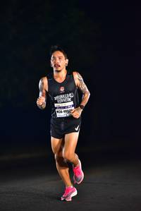 BIB: 4804
                            <button type="button" onclick="openModal(7349861)" class="btn btn-primary btn-sm float-right btn-popup" data-toggle="modal" data-target=".modal-high-quality">
                        <i class="fas fa-shopping-cart"></i> Add to Cart
                    </button>
                                            <button type="button" onclick="isThisMe(7349861, true)" class="btn btn-success btn-sm float-right btn-popup btn-isme hidden" data-toggle="tooltip" data-placement="bottom" title="นี่คือรูปของคุณใช่ไหม คลิกที่นี่เพื่อเอาเข้าอัลบั้ม">
                        <i class="fas fa-plus"></i> Add to album
                    </button>
                    <button type="button" onclick="isThisMe(7349861, false)" class="btn btn-warning btn-sm float-right btn-popup btn-isnotme hidden">
                        <i class="fas fa-ban"></i> Remove from album
                    </button>