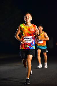 BIB: 42422
                            <button type="button" onclick="openModal(7465711)" class="btn btn-primary btn-sm float-right btn-popup" data-toggle="modal" data-target=".modal-high-quality">
                        <i class="fas fa-shopping-cart"></i> Add to Cart
                    </button>
                                            <button type="button" onclick="isThisMe(7465711, true)" class="btn btn-success btn-sm float-right btn-popup btn-isme hidden" data-toggle="tooltip" data-placement="bottom" title="นี่คือรูปของคุณใช่ไหม คลิกที่นี่เพื่อเอาเข้าอัลบั้ม">
                        <i class="fas fa-plus"></i> Add to album
                    </button>
                    <button type="button" onclick="isThisMe(7465711, false)" class="btn btn-warning btn-sm float-right btn-popup btn-isnotme hidden">
                        <i class="fas fa-ban"></i> Remove from album
                    </button>