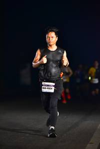 BIB: 41654
                            <button type="button" onclick="openModal(7420646)" class="btn btn-primary btn-sm float-right btn-popup" data-toggle="modal" data-target=".modal-high-quality">
                        <i class="fas fa-shopping-cart"></i> Add to Cart
                    </button>
                                            <button type="button" onclick="isThisMe(7420646, true)" class="btn btn-success btn-sm float-right btn-popup btn-isme hidden" data-toggle="tooltip" data-placement="bottom" title="นี่คือรูปของคุณใช่ไหม คลิกที่นี่เพื่อเอาเข้าอัลบั้ม">
                        <i class="fas fa-plus"></i> Add to album
                    </button>
                    <button type="button" onclick="isThisMe(7420646, false)" class="btn btn-warning btn-sm float-right btn-popup btn-isnotme hidden">
                        <i class="fas fa-ban"></i> Remove from album
                    </button>