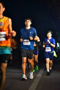 BIB: 45203
                            <button type="button" onclick="openModal(8189275)" class="btn btn-primary btn-sm float-right btn-popup" data-toggle="modal" data-target=".modal-high-quality">
                        <i class="fas fa-shopping-cart"></i> Add to Cart
                    </button>
                                            <button type="button" onclick="isThisMe(8189275, true)" class="btn btn-success btn-sm float-right btn-popup btn-isme hidden" data-toggle="tooltip" data-placement="bottom" title="นี่คือรูปของคุณใช่ไหม คลิกที่นี่เพื่อเอาเข้าอัลบั้ม">
                        <i class="fas fa-plus"></i> Add to album
                    </button>
                    <button type="button" onclick="isThisMe(8189275, false)" class="btn btn-warning btn-sm float-right btn-popup btn-isnotme hidden">
                        <i class="fas fa-ban"></i> Remove from album
                    </button>