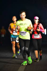 BIB: 46846, 41427
                            <button type="button" onclick="openModal(8184062)" class="btn btn-primary btn-sm float-right btn-popup" data-toggle="modal" data-target=".modal-high-quality">
                        <i class="fas fa-shopping-cart"></i> Add to Cart
                    </button>
                                            <button type="button" onclick="isThisMe(8184062, true)" class="btn btn-success btn-sm float-right btn-popup btn-isme hidden" data-toggle="tooltip" data-placement="bottom" title="นี่คือรูปของคุณใช่ไหม คลิกที่นี่เพื่อเอาเข้าอัลบั้ม">
                        <i class="fas fa-plus"></i> Add to album
                    </button>
                    <button type="button" onclick="isThisMe(8184062, false)" class="btn btn-warning btn-sm float-right btn-popup btn-isnotme hidden">
                        <i class="fas fa-ban"></i> Remove from album
                    </button>