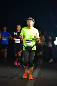 BIB: 46637
                            <button type="button" onclick="openModal(8166506)" class="btn btn-primary btn-sm float-right btn-popup" data-toggle="modal" data-target=".modal-high-quality">
                        <i class="fas fa-shopping-cart"></i> Add to Cart
                    </button>
                                            <button type="button" onclick="isThisMe(8166506, true)" class="btn btn-success btn-sm float-right btn-popup btn-isme hidden" data-toggle="tooltip" data-placement="bottom" title="นี่คือรูปของคุณใช่ไหม คลิกที่นี่เพื่อเอาเข้าอัลบั้ม">
                        <i class="fas fa-plus"></i> Add to album
                    </button>
                    <button type="button" onclick="isThisMe(8166506, false)" class="btn btn-warning btn-sm float-right btn-popup btn-isnotme hidden">
                        <i class="fas fa-ban"></i> Remove from album
                    </button>