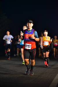 BIB: 201, 48444
                            <button type="button" onclick="openModal(7965110)" class="btn btn-primary btn-sm float-right btn-popup" data-toggle="modal" data-target=".modal-high-quality">
                        <i class="fas fa-shopping-cart"></i> Add to Cart
                    </button>
                                            <button type="button" onclick="isThisMe(7965110, true)" class="btn btn-success btn-sm float-right btn-popup btn-isme hidden" data-toggle="tooltip" data-placement="bottom" title="นี่คือรูปของคุณใช่ไหม คลิกที่นี่เพื่อเอาเข้าอัลบั้ม">
                        <i class="fas fa-plus"></i> Add to album
                    </button>
                    <button type="button" onclick="isThisMe(7965110, false)" class="btn btn-warning btn-sm float-right btn-popup btn-isnotme hidden">
                        <i class="fas fa-ban"></i> Remove from album
                    </button>