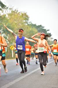 BIB: 4311, 20300
                            <button type="button" onclick="openModal(8567117)" class="btn btn-primary btn-sm float-right btn-popup" data-toggle="modal" data-target=".modal-high-quality">
                        <i class="fas fa-shopping-cart"></i> Add to Cart
                    </button>
                                            <button type="button" onclick="isThisMe(8567117, true)" class="btn btn-success btn-sm float-right btn-popup btn-isme hidden" data-toggle="tooltip" data-placement="bottom" title="นี่คือรูปของคุณใช่ไหม คลิกที่นี่เพื่อเอาเข้าอัลบั้ม">
                        <i class="fas fa-plus"></i> Add to album
                    </button>
                    <button type="button" onclick="isThisMe(8567117, false)" class="btn btn-warning btn-sm float-right btn-popup btn-isnotme hidden">
                        <i class="fas fa-ban"></i> Remove from album
                    </button>