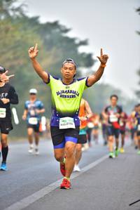 BIB: 27113
                            <button type="button" onclick="openModal(8541822)" class="btn btn-primary btn-sm float-right btn-popup" data-toggle="modal" data-target=".modal-high-quality">
                        <i class="fas fa-shopping-cart"></i> Add to Cart
                    </button>
                                            <button type="button" onclick="isThisMe(8541822, true)" class="btn btn-success btn-sm float-right btn-popup btn-isme hidden" data-toggle="tooltip" data-placement="bottom" title="นี่คือรูปของคุณใช่ไหม คลิกที่นี่เพื่อเอาเข้าอัลบั้ม">
                        <i class="fas fa-plus"></i> Add to album
                    </button>
                    <button type="button" onclick="isThisMe(8541822, false)" class="btn btn-warning btn-sm float-right btn-popup btn-isnotme hidden">
                        <i class="fas fa-ban"></i> Remove from album
                    </button>