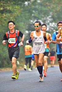 BIB: 28130, 48014
                            <button type="button" onclick="openModal(8524713)" class="btn btn-primary btn-sm float-right btn-popup" data-toggle="modal" data-target=".modal-high-quality">
                        <i class="fas fa-shopping-cart"></i> Add to Cart
                    </button>
                                            <button type="button" onclick="isThisMe(8524713, true)" class="btn btn-success btn-sm float-right btn-popup btn-isme hidden" data-toggle="tooltip" data-placement="bottom" title="นี่คือรูปของคุณใช่ไหม คลิกที่นี่เพื่อเอาเข้าอัลบั้ม">
                        <i class="fas fa-plus"></i> Add to album
                    </button>
                    <button type="button" onclick="isThisMe(8524713, false)" class="btn btn-warning btn-sm float-right btn-popup btn-isnotme hidden">
                        <i class="fas fa-ban"></i> Remove from album
                    </button>
