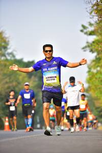 BIB: 47199
                            <button type="button" onclick="openModal(8897275)" class="btn btn-primary btn-sm float-right btn-popup" data-toggle="modal" data-target=".modal-high-quality">
                        <i class="fas fa-shopping-cart"></i> Add to Cart
                    </button>
                                            <button type="button" onclick="isThisMe(8897275, true)" class="btn btn-success btn-sm float-right btn-popup btn-isme hidden" data-toggle="tooltip" data-placement="bottom" title="นี่คือรูปของคุณใช่ไหม คลิกที่นี่เพื่อเอาเข้าอัลบั้ม">
                        <i class="fas fa-plus"></i> Add to album
                    </button>
                    <button type="button" onclick="isThisMe(8897275, false)" class="btn btn-warning btn-sm float-right btn-popup btn-isnotme hidden">
                        <i class="fas fa-ban"></i> Remove from album
                    </button>