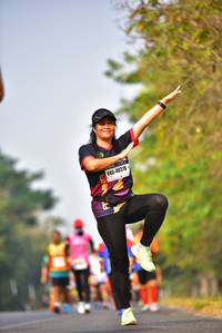 BIB: 40318
                            <button type="button" onclick="openModal(8885186)" class="btn btn-primary btn-sm float-right btn-popup" data-toggle="modal" data-target=".modal-high-quality">
                        <i class="fas fa-shopping-cart"></i> Add to Cart
                    </button>
                                            <button type="button" onclick="isThisMe(8885186, true)" class="btn btn-success btn-sm float-right btn-popup btn-isme hidden" data-toggle="tooltip" data-placement="bottom" title="นี่คือรูปของคุณใช่ไหม คลิกที่นี่เพื่อเอาเข้าอัลบั้ม">
                        <i class="fas fa-plus"></i> Add to album
                    </button>
                    <button type="button" onclick="isThisMe(8885186, false)" class="btn btn-warning btn-sm float-right btn-popup btn-isnotme hidden">
                        <i class="fas fa-ban"></i> Remove from album
                    </button>