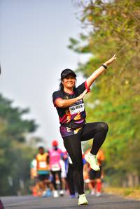 BIB: 40318
                            <button type="button" onclick="openModal(8885114)" class="btn btn-primary btn-sm float-right btn-popup" data-toggle="modal" data-target=".modal-high-quality">
                        <i class="fas fa-shopping-cart"></i> Add to Cart
                    </button>
                                            <button type="button" onclick="isThisMe(8885114, true)" class="btn btn-success btn-sm float-right btn-popup btn-isme hidden" data-toggle="tooltip" data-placement="bottom" title="นี่คือรูปของคุณใช่ไหม คลิกที่นี่เพื่อเอาเข้าอัลบั้ม">
                        <i class="fas fa-plus"></i> Add to album
                    </button>
                    <button type="button" onclick="isThisMe(8885114, false)" class="btn btn-warning btn-sm float-right btn-popup btn-isnotme hidden">
                        <i class="fas fa-ban"></i> Remove from album
                    </button>