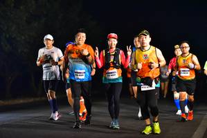BIB: 4800, 04051, 04633
                            <button type="button" onclick="openModal(8930182)" class="btn btn-primary btn-sm float-right btn-popup" data-toggle="modal" data-target=".modal-high-quality">
                        <i class="fas fa-shopping-cart"></i> Add to Cart
                    </button>
                                            <button type="button" onclick="isThisMe(8930182, true)" class="btn btn-success btn-sm float-right btn-popup btn-isme hidden" data-toggle="tooltip" data-placement="bottom" title="นี่คือรูปของคุณใช่ไหม คลิกที่นี่เพื่อเอาเข้าอัลบั้ม">
                        <i class="fas fa-plus"></i> Add to album
                    </button>
                    <button type="button" onclick="isThisMe(8930182, false)" class="btn btn-warning btn-sm float-right btn-popup btn-isnotme hidden">
                        <i class="fas fa-ban"></i> Remove from album
                    </button>